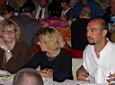 Nathalie (au centre) et Frdric Jordan