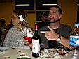 Coco partage le vin